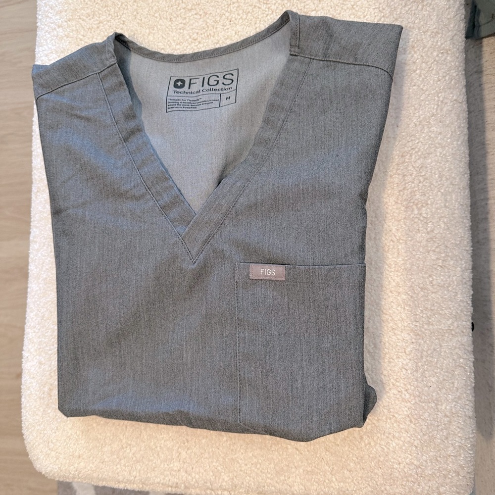 Figs Catarina one pocket scrub top
